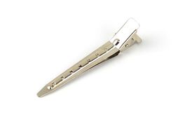 PINCE MÉTALLIQUE LISSE ET PLATE DE COIFFEUR